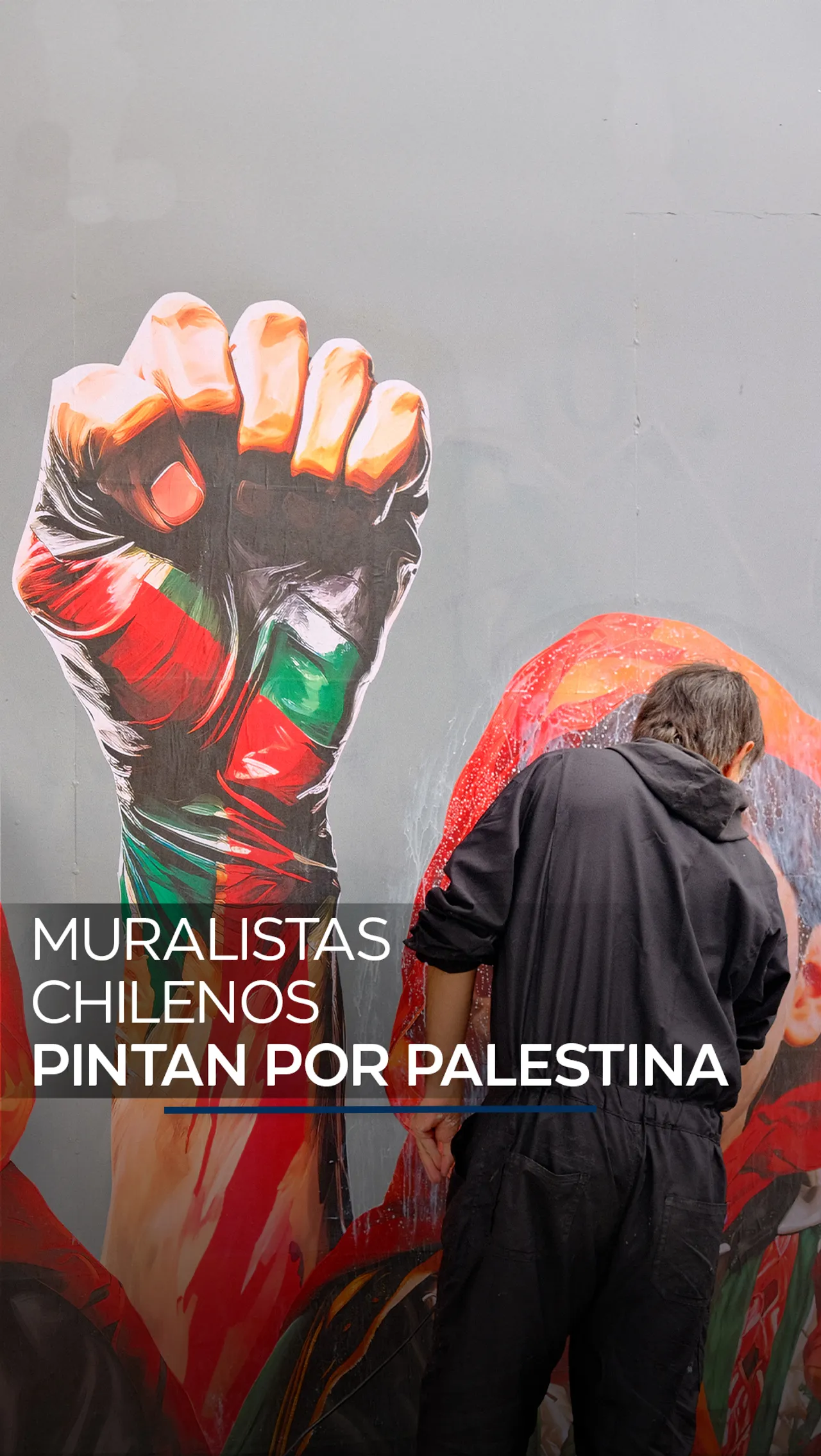 Muralistas chilenos pintan por Palestina